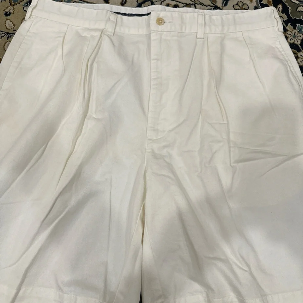 Ralph Lauren Polo Chinos Men's Flat Front White Shorts — Classic Summer Staple
